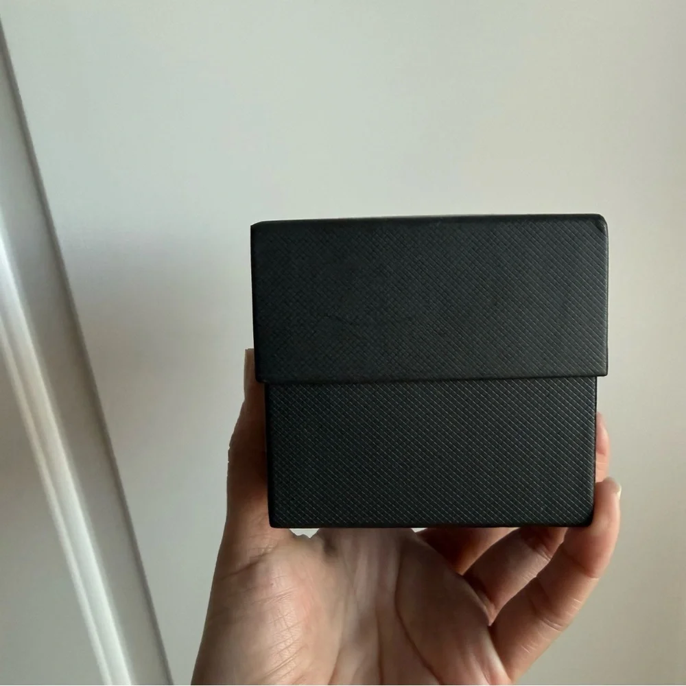 Authentic New COACH Watch Gift Box w/Pillow - Picture 2 of 6